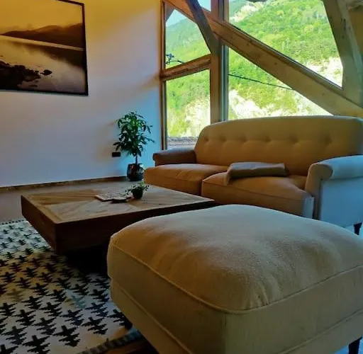 Shylo Holiday home Les Belleville